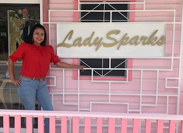 belize/orange-walk-district/shop/lady-sparks-boutique