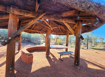 australia/uluru-kata-tjuta-national-park/shop/maruku-arts-gallery