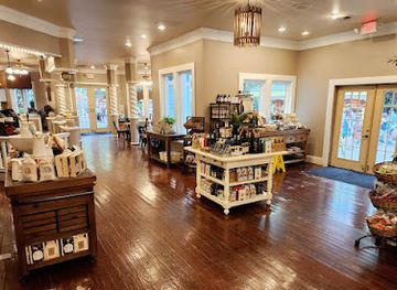 tennessee/dollywood/shop/the-southern-pantry