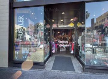 california/hollywood/hollywood-hills/shop/international-love-boutiques