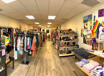 south-carolina/north-charleston/shop/closet-case-thrift-store