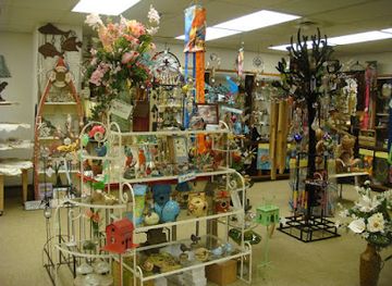 minnesota/saint-cloud/shop/village-gifts