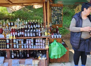 montenegro/brda/shop/souvenir-shop-workshop