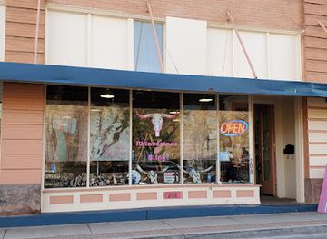 arizona/winslow/shop/rt-66-rhinestones-and-bling