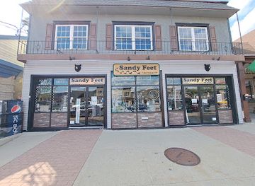 new-york/lake-george/shop/sandy-feet-gift-shop