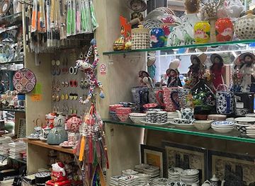 vietnam/hanoi/shop/phuong-noi-stationery-souvenir-shop