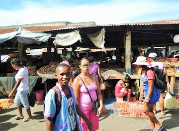 madagascar/fort-dauphin/shop/marche-de-tanambao