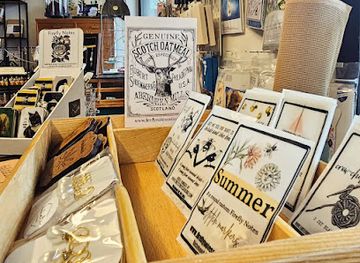 iceland/westfjords/shop/falda-hannyroa-og-skartgripaverslun