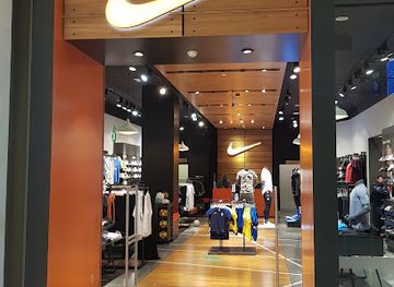 united-arab-emirates/fujairah-beaches/shop/nike-store