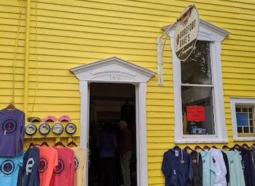 michigan/saugatuck/shop/barefoot-dave-s