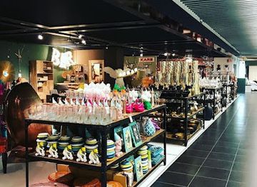 somalia/banaadir/shop/dukaanka-xasan-rooble