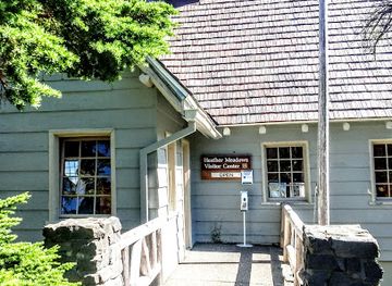 washington/mount-baker/shop/heather-meadows-visitor-center