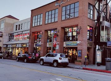 california/monterey/cannery-row/shop/enlightenment-zone