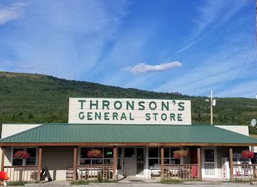 montana/glacier-national-park/shop/thronson-s-general-store