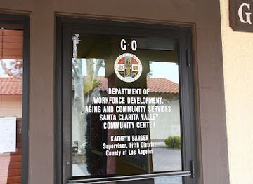 california/santa-clarita/shop/santa-clarita-plaza