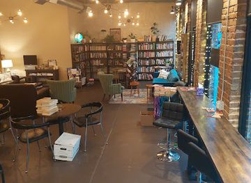 arkansas/texarkana/shop/the-stained-page