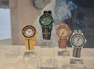 switzerland/zurich/shop/swatch