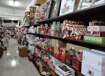 malta/victoria-lines/shop/the-christmas-store