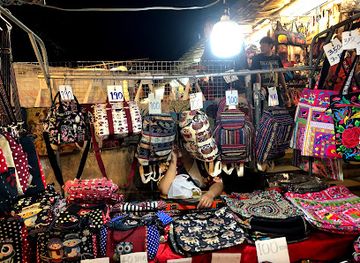 thailand/chiang-rai/shop/boots-chiangrai-night-bazaar