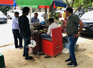 india/delhi/lodhi-gardens/shop/pappu-paan-shop