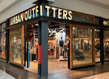 new-york/white-plains/shop/urban-outfitters