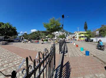 haiti/labadee/shop/valerio-canez