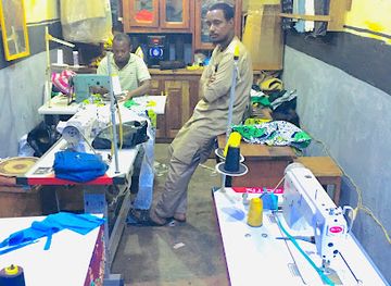 central-african-republic/mambere-kadei/shop/makai-clothing