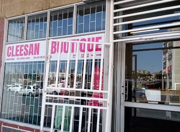 namibia/windhoek/shop/cleesan-boutique