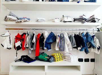 san-marino/borgo-maggiore/shop/primefoglie-abbigliamento-e-calzature-per-bambini-e-ragazzi