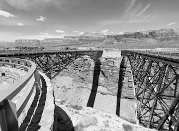arizona/antelope-canyon/shop/antelope-trails-interpretive-market