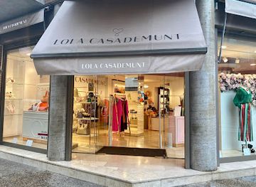 spain/girona/shop/lola-casademunt-girona