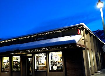 idaho/ketchum/shop/lululemon