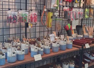 canada/vancouver-island/shop/amaranth-stoneware