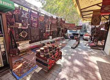 armenia/tatev-mountains/shop/vernissage