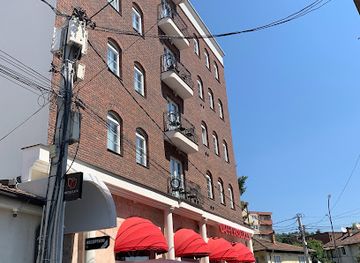 kosovo/peja-mountains/shop/benelux-hotel