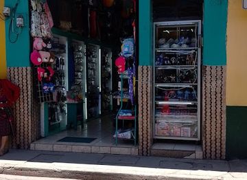 guatemala/chichicastenango/shop/turquesa-chichicastenango