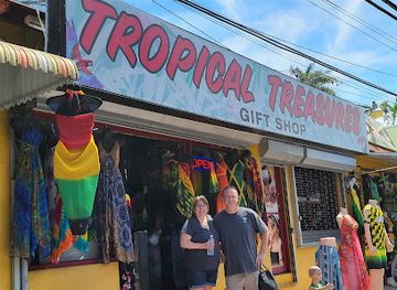 jamaica/treasure-beach/shop/tropical-treasures-gift-shop