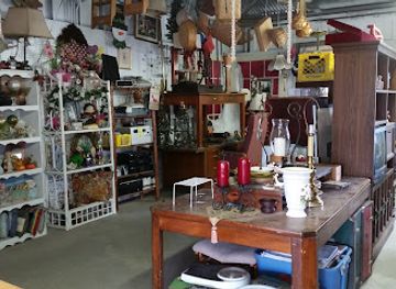 louisiana/kisatchie-national-forest/shop/alexandria-flea-market-storage