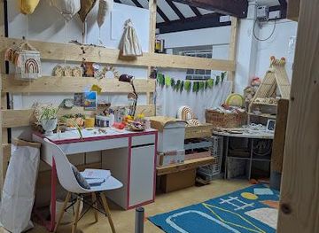 united-kingdom/norwich/shop/little-craft-hutt