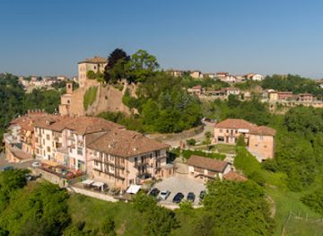 italy/roero/shop/agriturismo-il-borgo