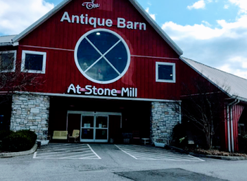 virginia/grayson-highlands-state-park/shop/the-antique-barn
