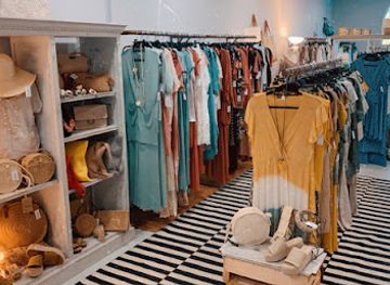 spain/malaga/pedregalejo/shop/ruka-es-mayma