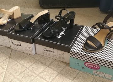 belize/belize-district/shop/eye-candy-boutique