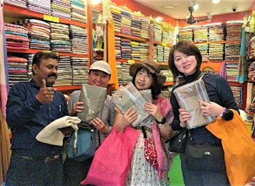 nepal/pokhara/shop/love-love-pashmina-gems