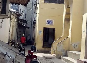 tanzania/zanzibar-city/shop/market-st