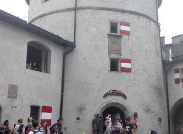 austria/eisriesenwelt/shop/burg-hohenwerfen