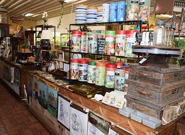 Paramount Antique Mall