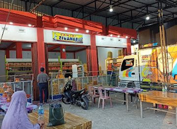 indonesia/west-sumatra/shop/sanjai-zivanes