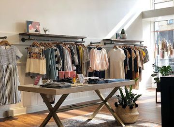 kentucky/elizabethtown/shop/raiment-boon