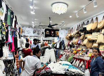 thailand/phuket/patong/shop/devs-fashion-clothing-souvenir-gift-shop